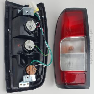 Lampa 215-19F9 tył Navara D22