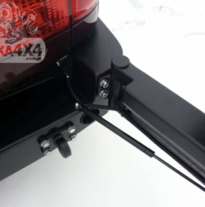 Uchwyt koła Toyota LC105 MLF