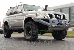 Zderzak Nissan Y61 GU4 przód bez bull MOT