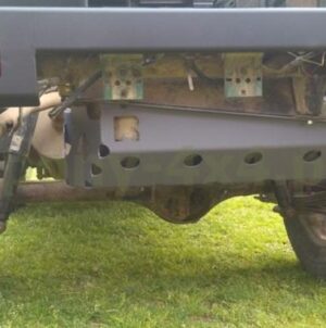 Zderzak Suzuki Samurai tył R