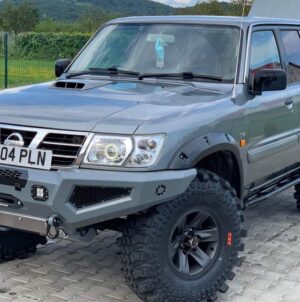 Zderzak Nissan Y61 przód bez bull MOT