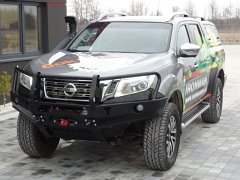 Zderzak przód Nissan D23 z bullbarem ZDMb