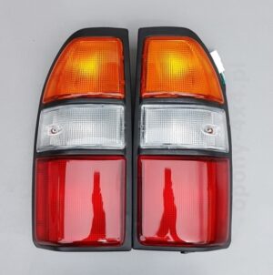 Lampa 212-19B0-A tył LC90 96-02