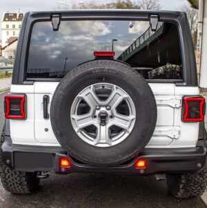 Zderzak Jeep JL tył wzór 82215342AD